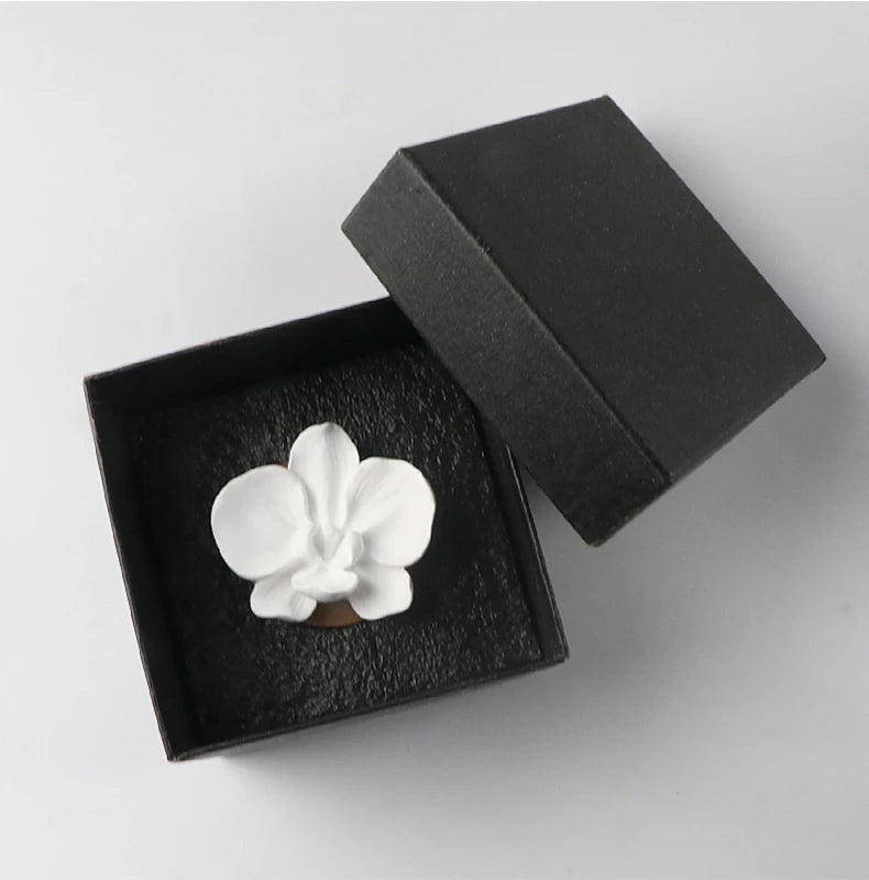 Flower Aroma Diffuser – DIY Fragrance Decoration